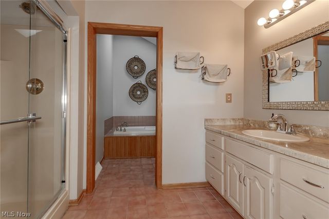 3195 Narrows Road, Perry, OH 44081
