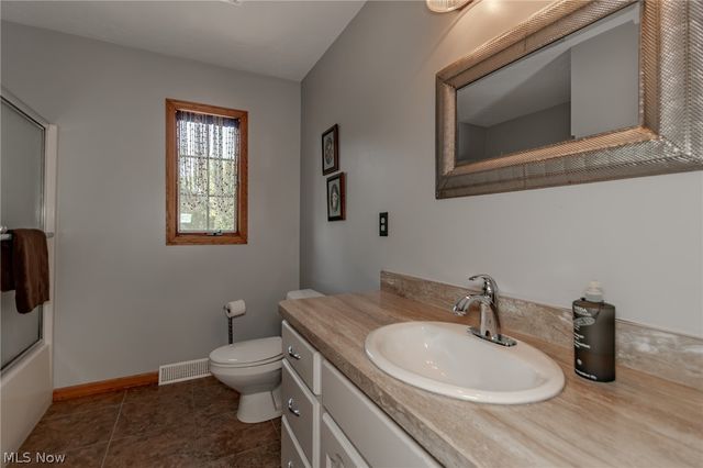 3195 Narrows Road, Perry, OH 44081