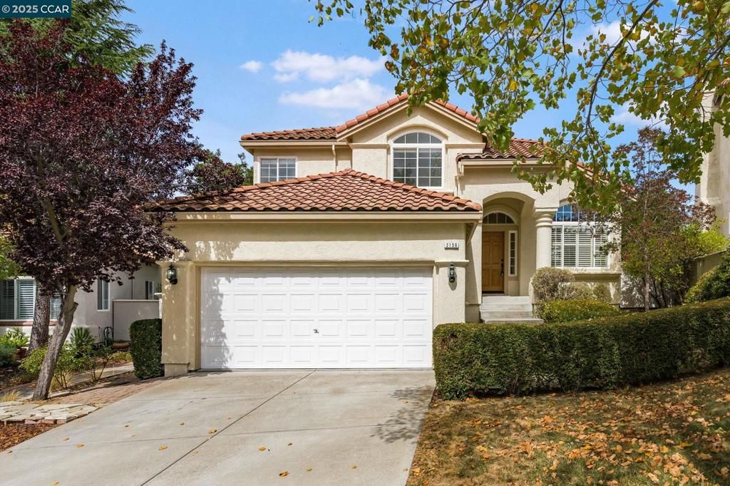 2156 Bluerock Cr, Concord, CA 94521