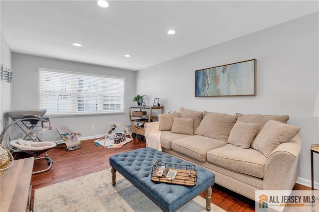 16 Twain Avenue, Old Bridge, NJ 08857