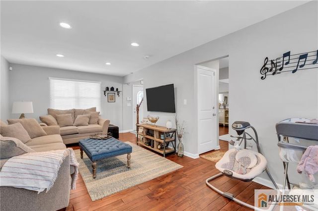 16 Twain Avenue, Old Bridge, NJ 08857