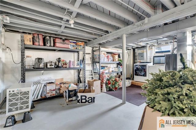 16 Twain Avenue, Old Bridge, NJ 08857