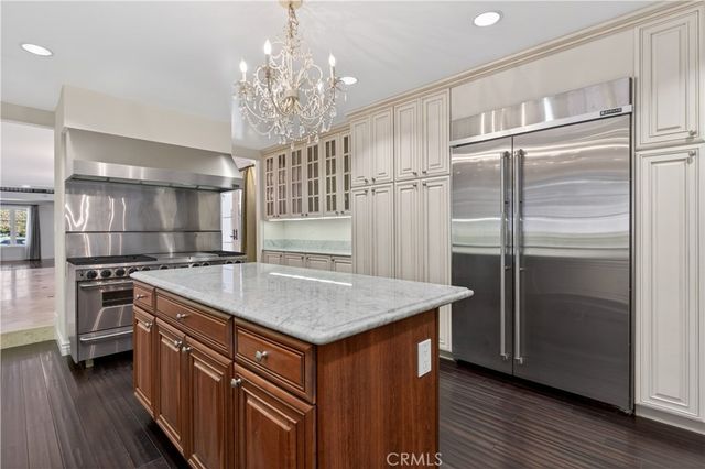 2257 Manning Avenue, Los Angeles, CA 90064