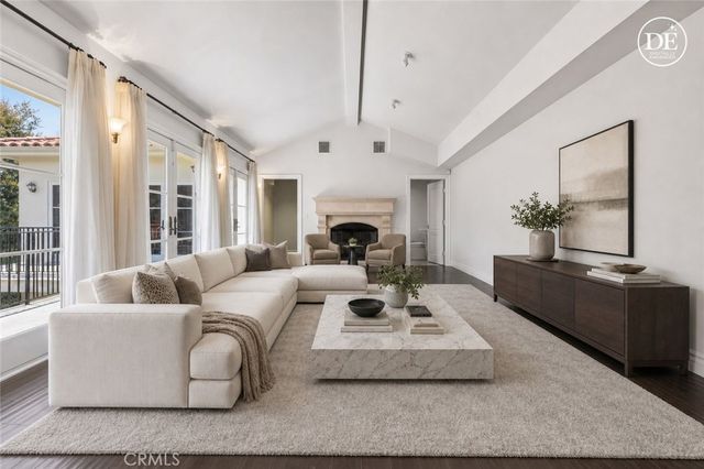 2257 Manning Avenue, Los Angeles, CA 90064