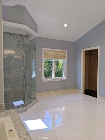 2257 Manning Avenue, Los Angeles, CA 90064