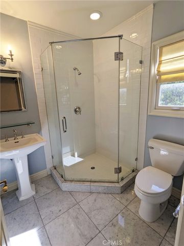 2257 Manning Avenue, Los Angeles, CA 90064