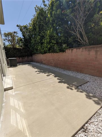 2257 Manning Avenue, Los Angeles, CA 90064