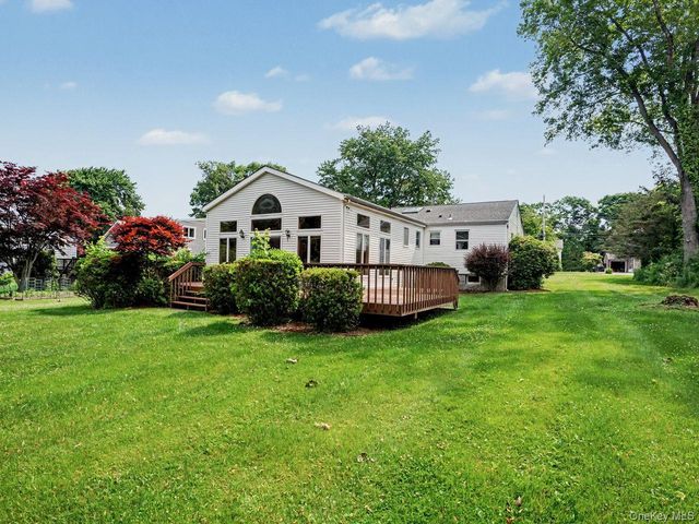 42 Kelly Ridge Road, Carmel, NY 10512