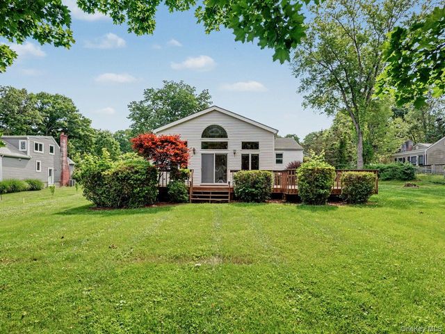 42 Kelly Ridge Road, Carmel, NY 10512
