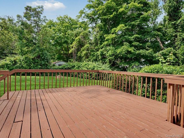 42 Kelly Ridge Road, Carmel, NY 10512