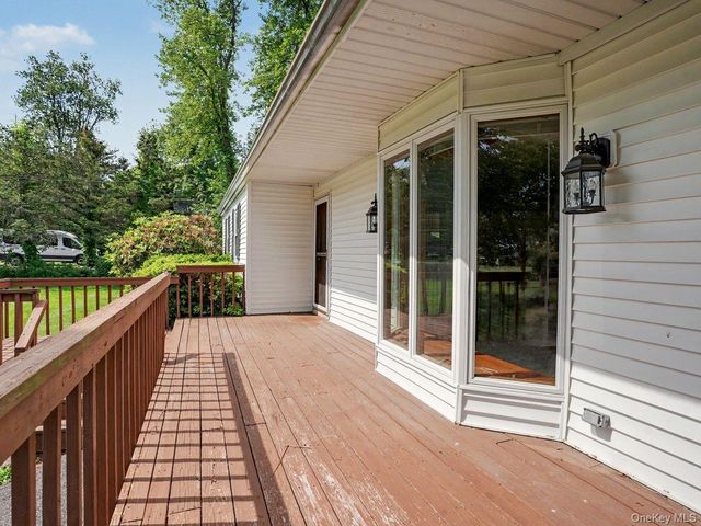 42 Kelly Ridge Road, Carmel, NY 10512