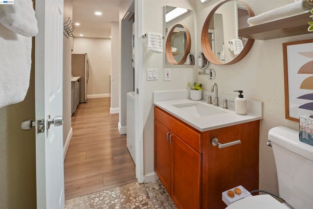 29300 Dixon St 106, Hayward, CA 94544