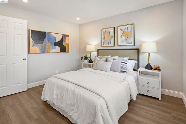 29300 Dixon St 106, Hayward, CA 94544