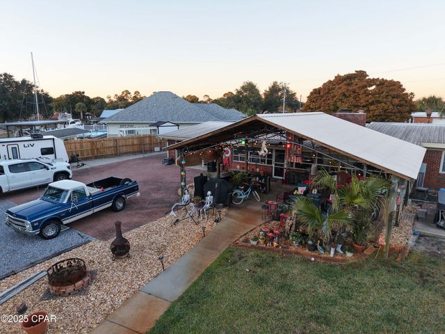 405 Bay Shore Drive, Panama City Beach, FL 32407