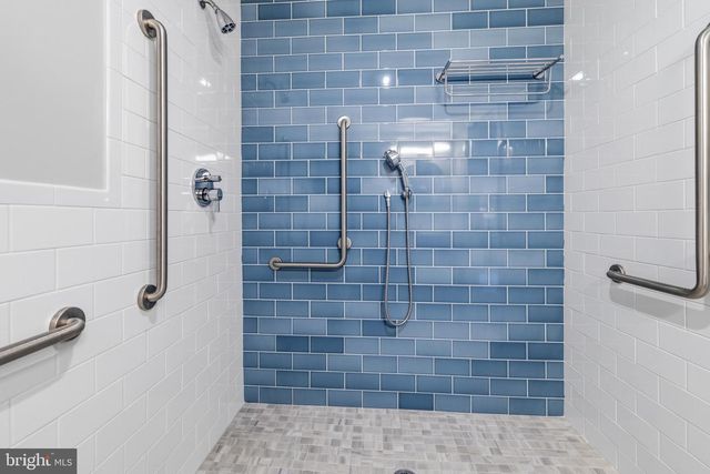 118 WESTBURY CT, Doylestown, PA 18901