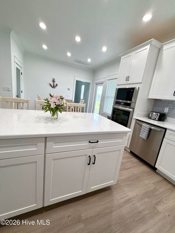 981 Waterlily Road, Coinjock, NC 27923