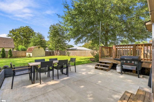 30 Lisa Drive, Greenville, SC 29615