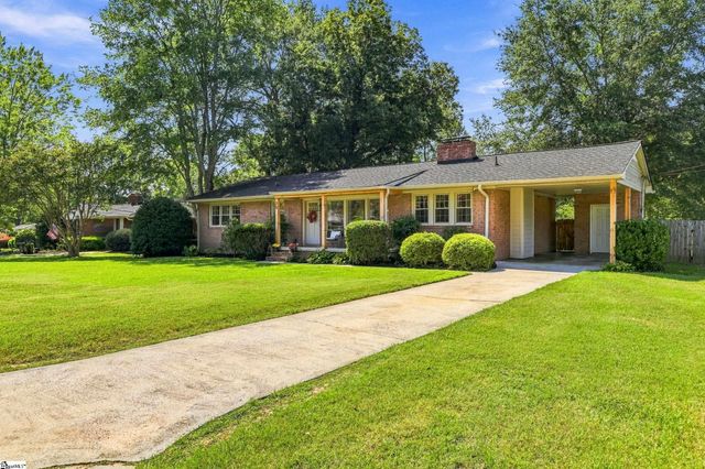 30 Lisa Drive, Greenville, SC 29615
