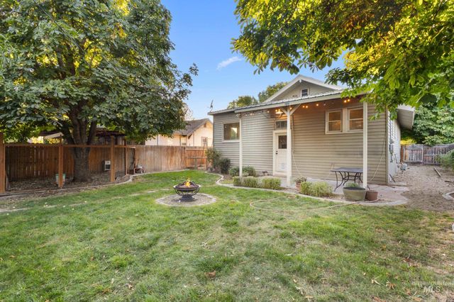 608 19th Ave S, Nampa, ID 83651