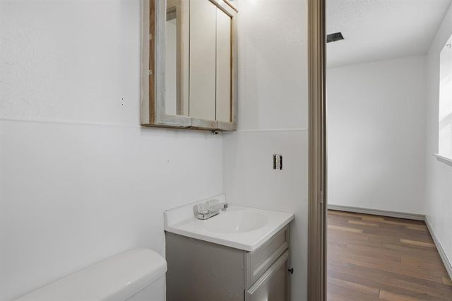 117 SW 6th Street, Moore, OK 73160