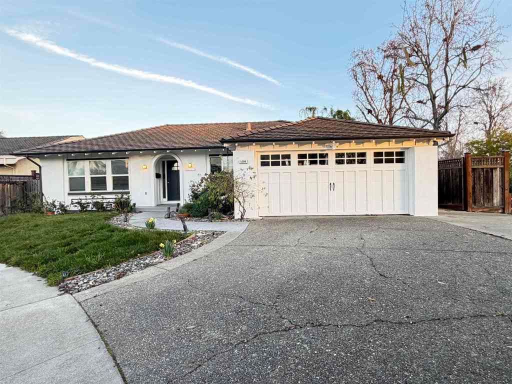 Image 1 of property listing at 5298 5298 Sussex Pl, Newark, CA 94560