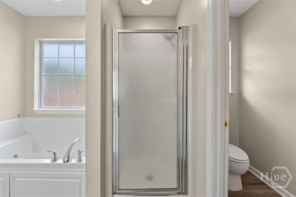 Image 21 of property listing at 100 Dimick Drive, Richmond Hill, GA 31324