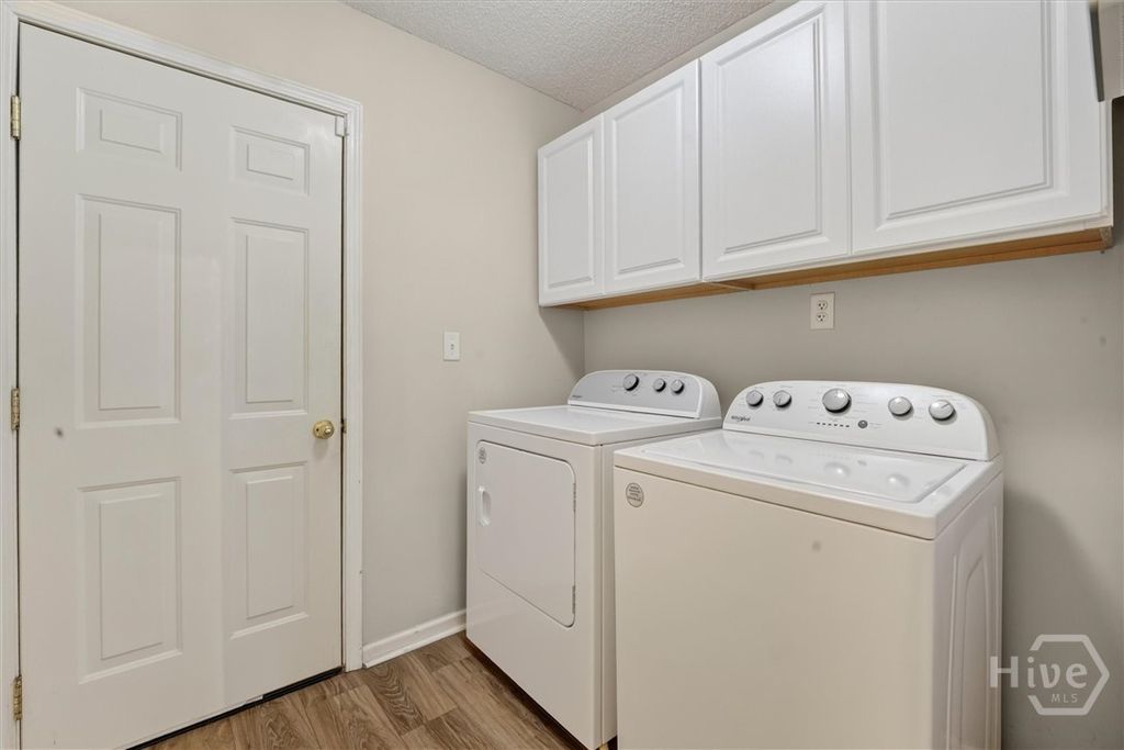 Image 29 of property listing at 100 Dimick Drive, Richmond Hill, GA 31324
