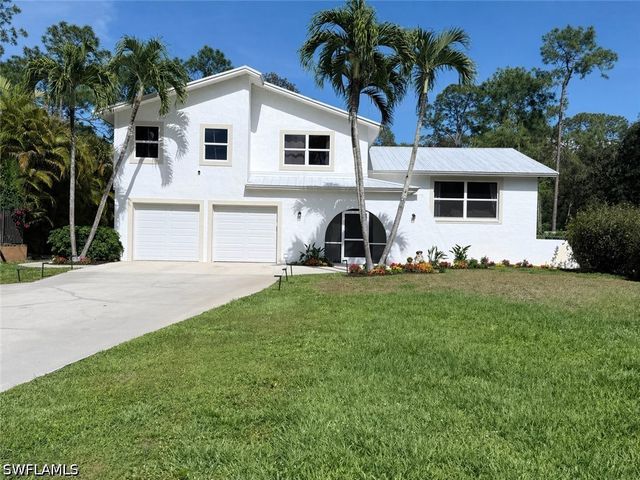 2720 68th ST SW, Naples, FL 34105