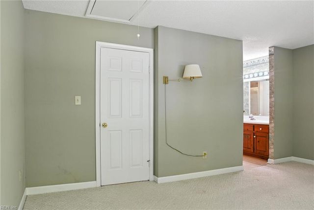 164 River Point Dr, Suffolk, VA 23434