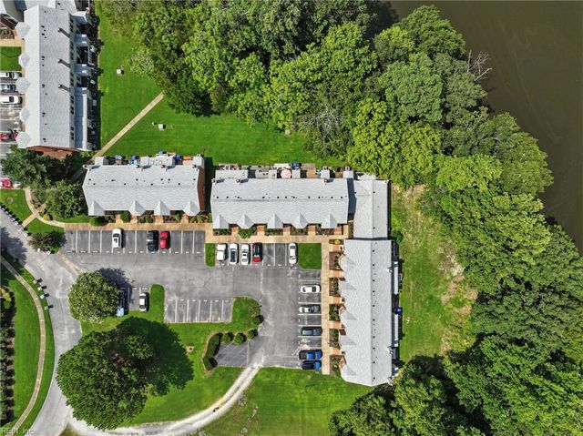 164 River Point Dr, Suffolk, VA 23434