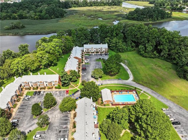 164 River Point Dr, Suffolk, VA 23434