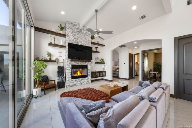37 Trophy, San Antonio, TX 78258