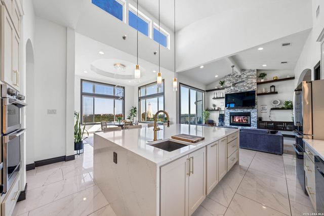 37 Trophy, San Antonio, TX 78258