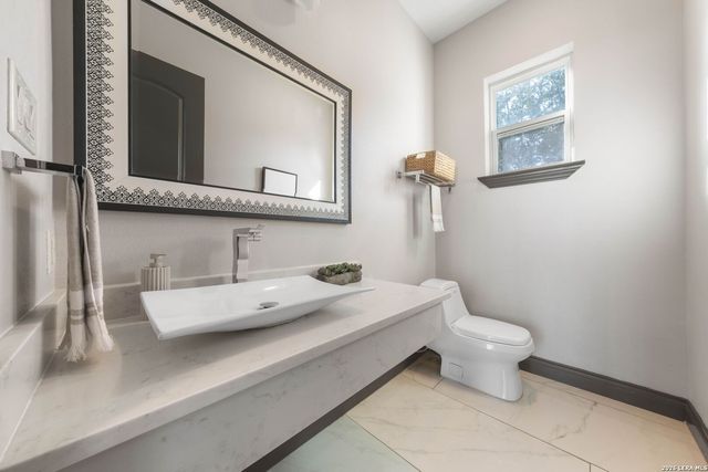 37 Trophy, San Antonio, TX 78258