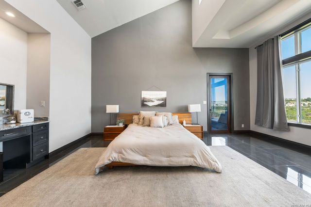 37 Trophy, San Antonio, TX 78258