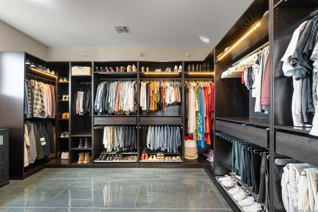 37 Trophy, San Antonio, TX 78258