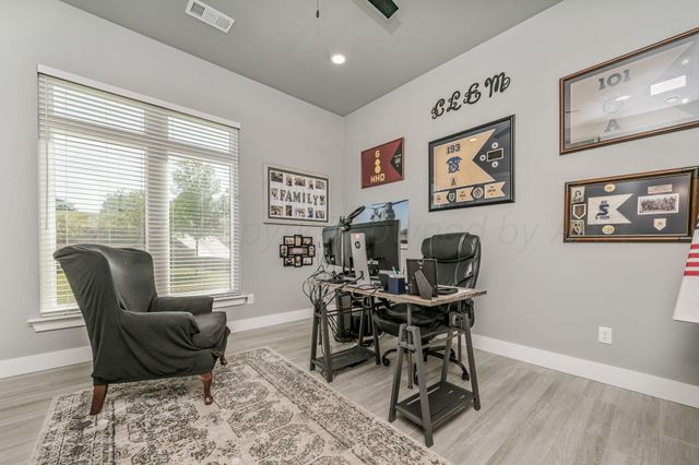 17400 SPRING LAKE DRIVE, Canyon, TX 79015