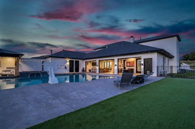 17400 SPRING LAKE DRIVE, Canyon, TX 79015