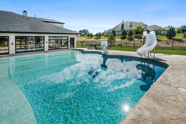 17400 SPRING LAKE DRIVE, Canyon, TX 79015