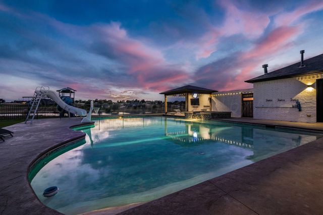 17400 SPRING LAKE DRIVE, Canyon, TX 79015