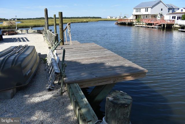 152 S CAPTAINS DR, Little Egg Harbor Twp, NJ 08087