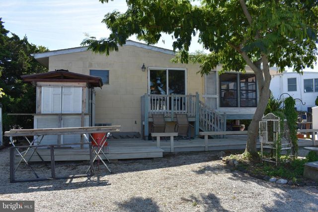 152 S CAPTAINS DR, Little Egg Harbor Twp, NJ 08087