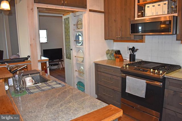 152 S CAPTAINS DR, Little Egg Harbor Twp, NJ 08087