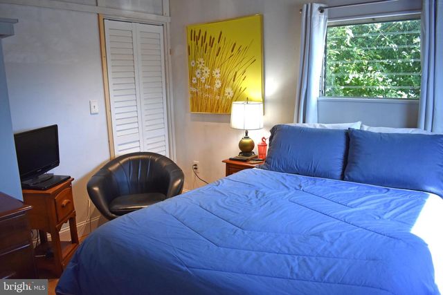 152 S CAPTAINS DR, Little Egg Harbor Twp, NJ 08087