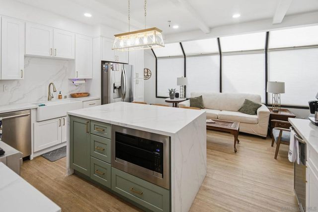 835 D Avenue 5, Coronado, CA 92118