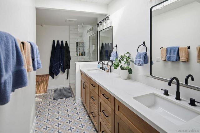 835 D Avenue 5, Coronado, CA 92118