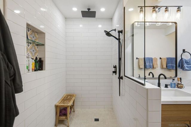 835 D Avenue 5, Coronado, CA 92118