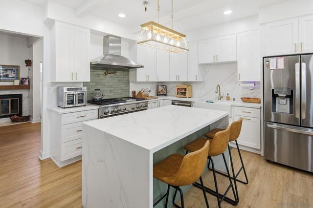 835 D Avenue 5, Coronado, CA 92118