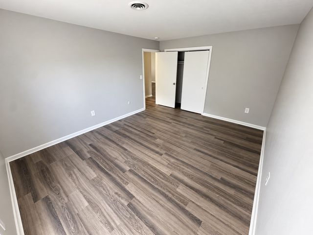 55 David Terrace 24, Norwood, MA 02062