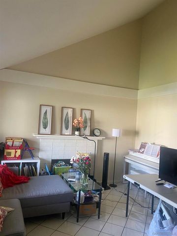 8181 Jade Coast Rd, San Diego, CA 92126